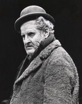 Andrew Foldi Schigolch szerepében <i>(fotó: James Heffernan/Metropolitan Opera)</i>