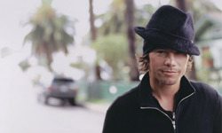 99368_normal_54350_a_jamiroquai_es_serj_1.jpg