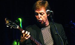 102133_normal_55125_paul_mccartney__ingye.jpg