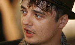 107032_normal_56345_pete_doherty_kidobta_.jpg