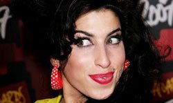 114658_normal_58564_amy_winehouse_nem_tud1.jpg