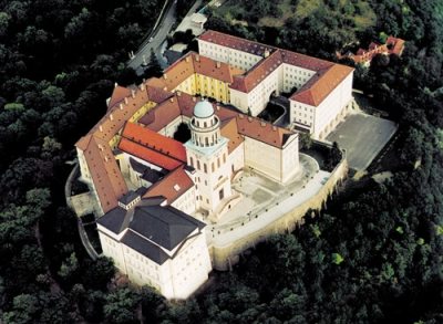 Pannonhalma_20080825_2.jpg