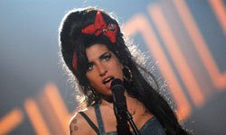 117488_normal_59423_amy_winehouse_szakito.jpg