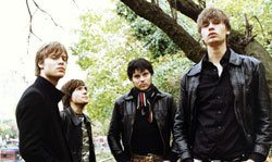 133604_normal_64460_franz_ferdinand_vissz1.jpg