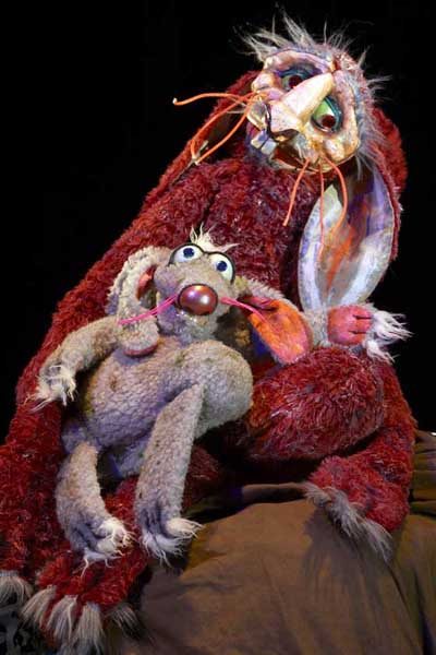 cuniculus_stuffedpuppettheatre_01.jpg