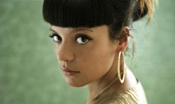 144346_normal_68041_lily_allen_is_jon_a_s1.jpg