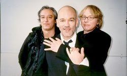 146141_normal_68602_rem_michael_stipe_nelkul1.jpg