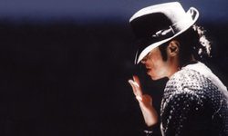 148885_normal_69932_michael_jackson_utols1.jpg