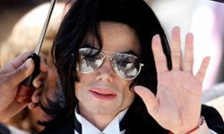 153268_normal_71515_michael_jackson1.jpg