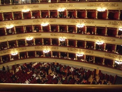 teatroscala_nezoter_bywiki.jpg