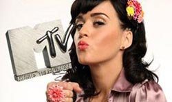 156772_normal_72844_iden_is_katy_perry_le.jpg