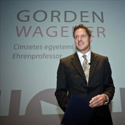 gordonwagner_momecimzetesegyetemitanar_dszzs20091201103.jpg