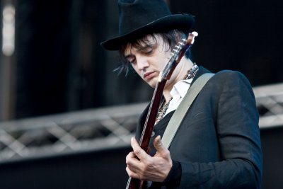 petedoherty_by_port_hu.jpg