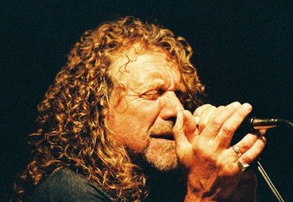 robertplant_by_est_hu.jpg