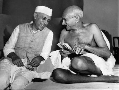 javaharlalnehru_mahatmagandhi.jpg