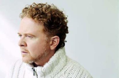 175195_nagy_simply_red_mick_hucknall_jo.jpg