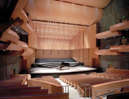 bardcollege_epuletkoncertterem_fishercenter.bard.edu.jpg