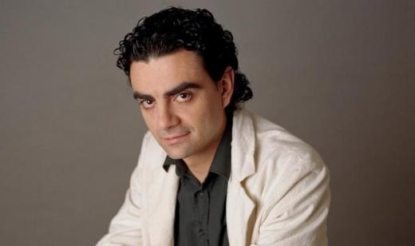 rolandovillazon.jpg