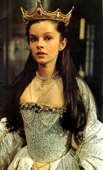 genevievebujold_annaezernapja.jpg