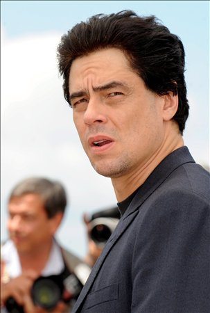 Cannes2008_BeniciodelTORO_K_EPA20080522069.jpg