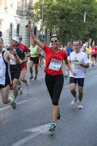 miklosaerika_budapestmaraton_operacsapat.jpg