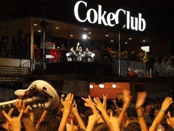 cokeclub.jpg