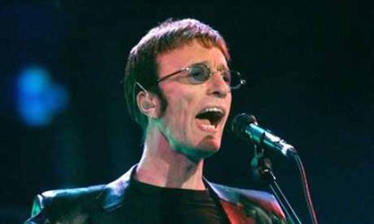 robin-gibb-of-the-bee-gee-008.jpg