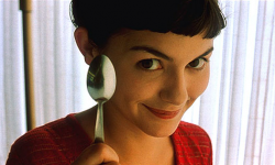 amelie_csodalotas_elete_audrey_tautou_250x250.png