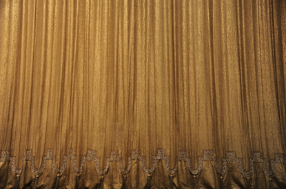 curtain_2106522_960_720_600x398.png