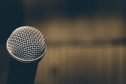 microphone_1206364_960_720_600x400.png