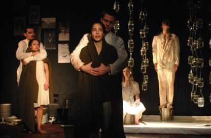 Woyzeck_Maladype_Thalia_FatyolKamilla_FatyolHermina_SimkoKatalin_LendvaczkyZoltan_OroszAkos_TompaAdam_DKOKO20081111012.jpg