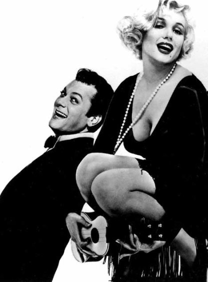 tonycurtis_merilynmonroe_vanakiforronszereti.jpg