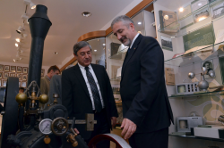 /archive/upload/2013/11/agrar2_250x250.png agrar2_250x250.png