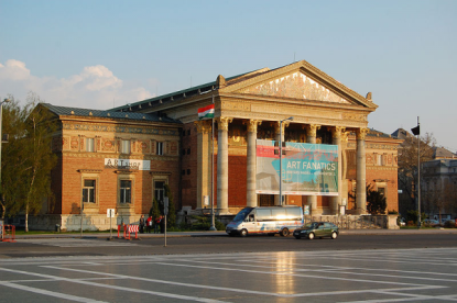 800px_palace_of_art_budapest_2010_600x399.png
