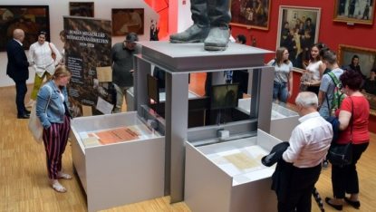 A-román-megszállásról-szól-a-hódmezővásárhelyi-Emlékpont-kiállítása-R.jpg