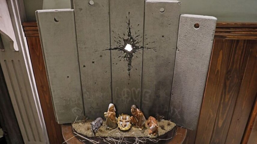 Banksy-karácsonyi-alkotása-Betlehemben-950.jpg