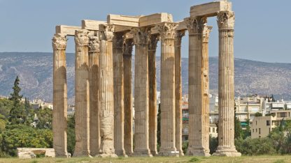 Attica_06-13_Athens_25_Olympian_Zeus_Temple-R.jpg