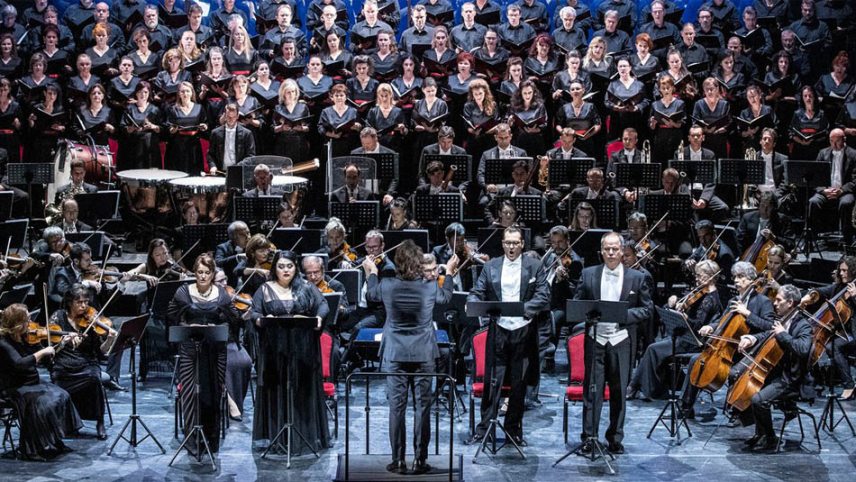 Verdi-Requiem-Magyar-Állami-Operaház-Zenekara-és-Énekkara-c-Opera.jpg