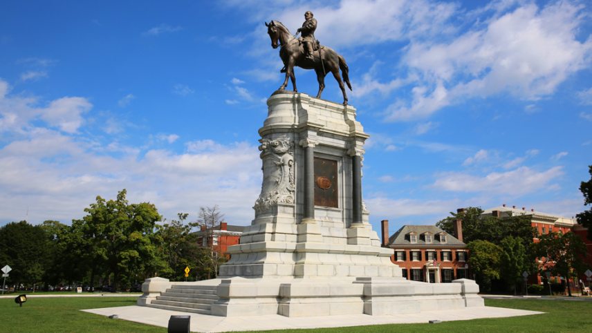 shutterstock_701399842-robert-e-lee-monument-Richmond-Virginia-c-Mark-Dozier-90.jpg