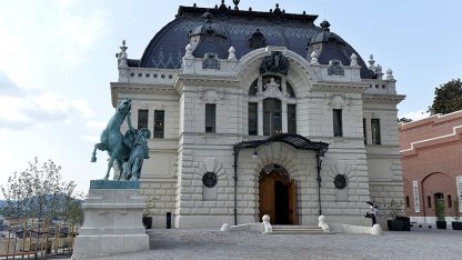 Budavári-Palotanegyed-újjáépített-Lovardája-2021-MTI-Soós-Lajos-950.jpg