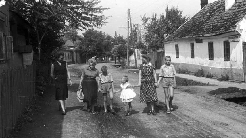 1957_fortepan_lencsezoltan-Történelem-és-mindennapok-vidéken-szentendre-Skanzen-950.jpg