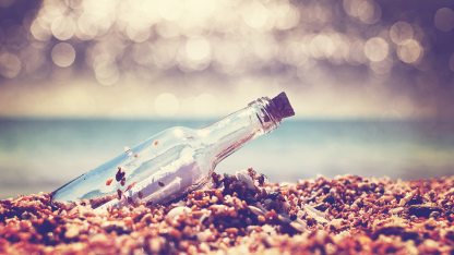 shutterstock_158598032-message-in-a-bottle-c-Galyna-Andrushko-950.jpg