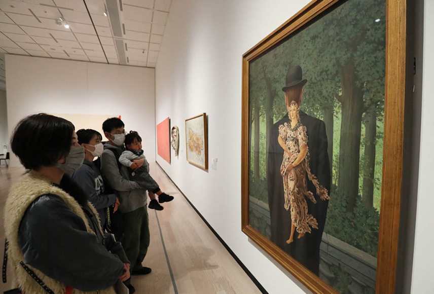 People view René François Ghislain Magritte Ready-Made Bouquet at Nakanoshima Museum of Art in Osaka City, Osaka prefecture on Feb. 2, 2022, the first day of the museum. The museum stores around 5,700 works (as of March 2019; excluding deposited works). These are works of domestic and overseas art from the mid-nineteenth century up until the present. ( The Yomiuri Shimbun ) (Photo by Mami Nagaoki / Yomiuri / The Yomiuri Shimbun via AFP)