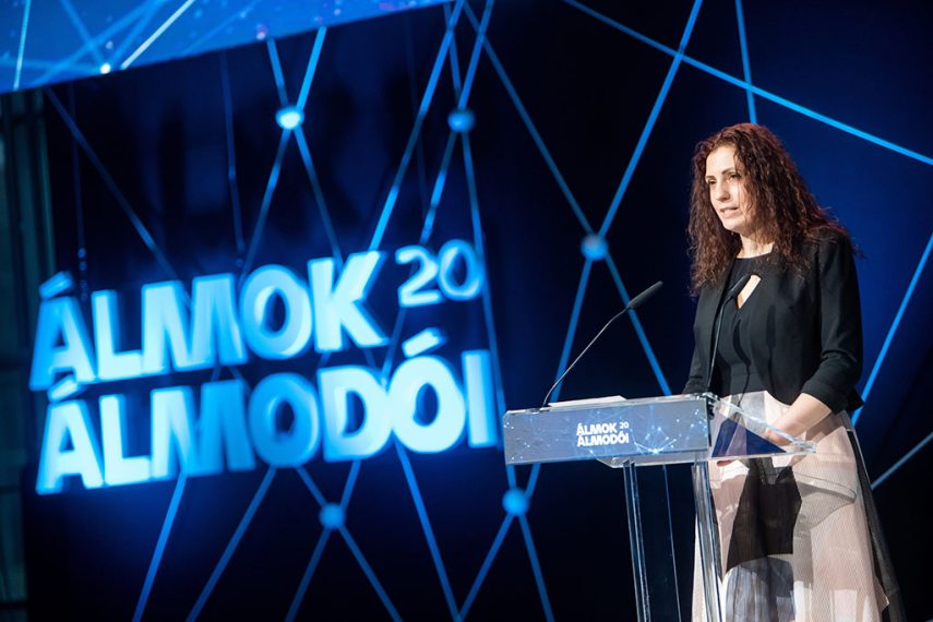 Budapest, 2022. február 14.
Dankó Virág, a Millenáris ügyvezetője az Álmok álmodói 20 - világraszóló magyarok, világformáló találmányok című kiállítás megnyitóján Budapesten, a Millenárison 2022. február 14-én.
MTI/Balogh Zoltán