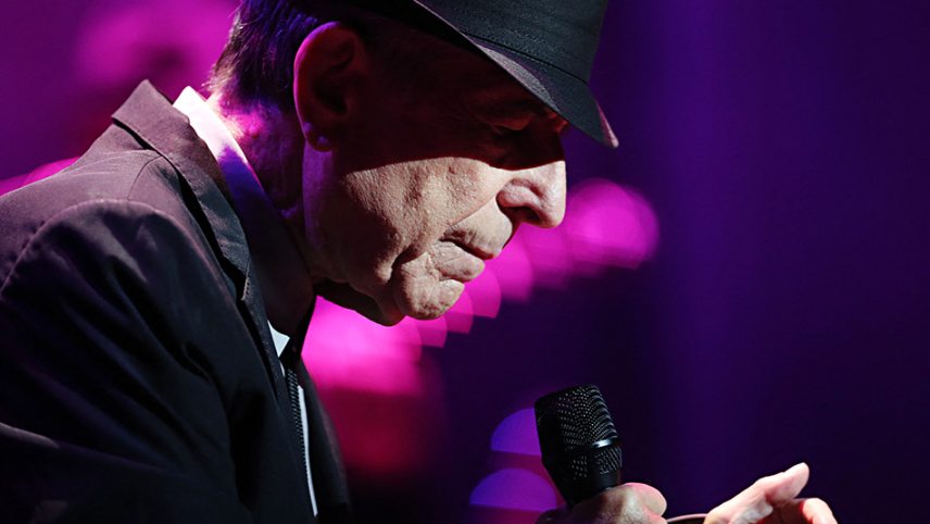 Leonard-Cohen-2012-at-the-Olympia-concert-hall-in-Paris-c-Thomas-Samson-AFP-950.jpg