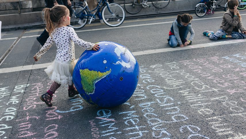 shutterstock_1383205352-London-UK-04182019-Extinction-Rebellion-Kids-at-Waterloo-Bridge-c-Sandor-Szmutko-950.jpg