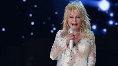 Dolly-Parton-–-AFP-e1651676641731.jpg