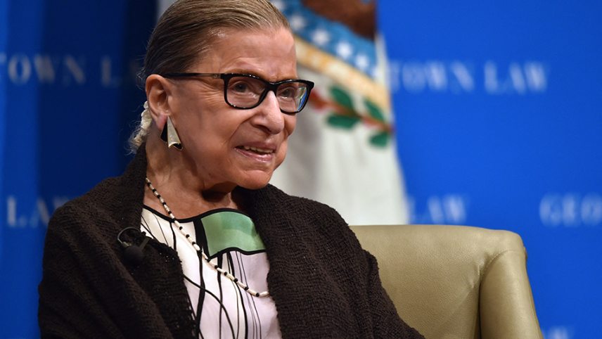 Elárverezték-Ruth-Bader-Ginsburg-műgyűjteményét-c-Nicholas-Kamm-AFP-950.jpg