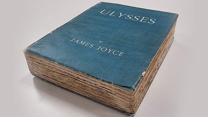 James_Joyce_Ulysses_1st_Edition_1922_GB-wiki-950.jpg