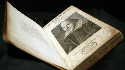 Shakespeare-First-Folio-AFP.jpg